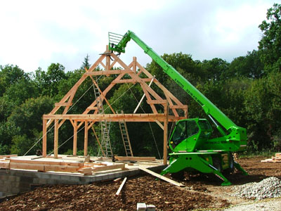 Maison en bois de Quercy Construction Bois : Mise en place avec une grue