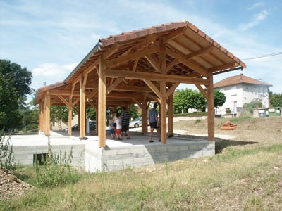Maison en bois de Quercy Construction Bois : La structure est en place